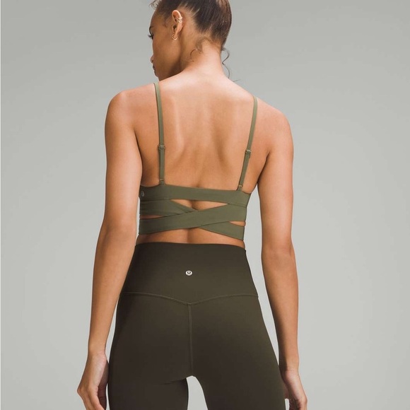 🆕💚 Lululemon Still Now Bra - Army Green - Picture 4 of 9